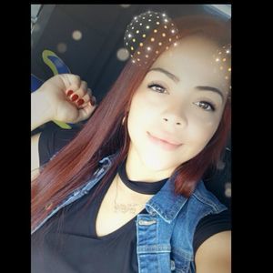 Meet your Posher, Hellen michelle